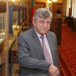 Манол Генов разкритикува отказа на 5-ма пловдивски социалисти да са депутати