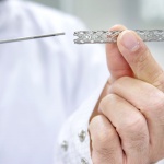 Алчност и безразличие: Аферата със сърдечните стентове