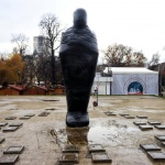 4-метрова мумия се появи на мястото на бившия мавзолей 