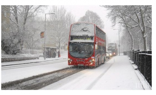 Истинска зима започна да настъпва в Обединеното кралство в събота