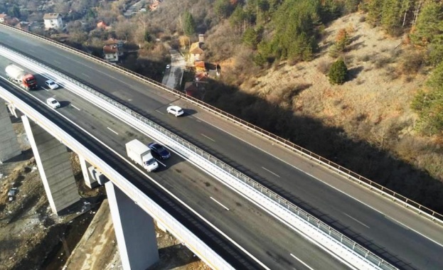 От 30 май се възстановява тежкотоварният трафик по АМ „Хемус“ в посока София
