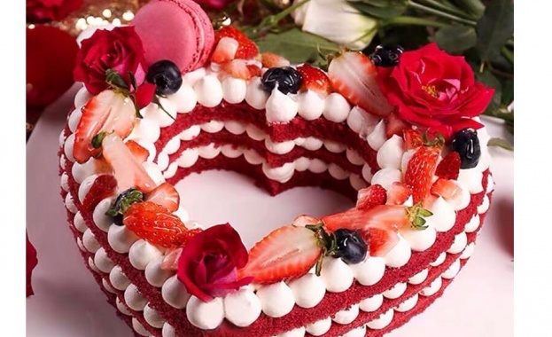 Родени на 5 май 