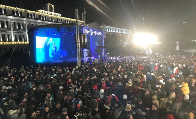 След двугодишна пауза, традиционният новогодишен концерт Сцена под звездите, който