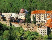 Зографският манастир отбелязва есенния празник на свети Георги