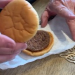 Шокиращо: Хамбургер, купен преди 20 години, изглежда като нов