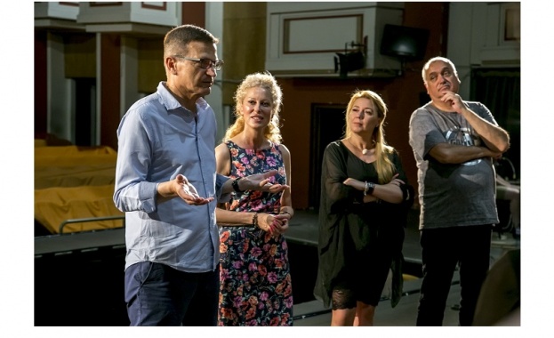 „Цигулар на покрива” на сцената на Музикалния театър от януари