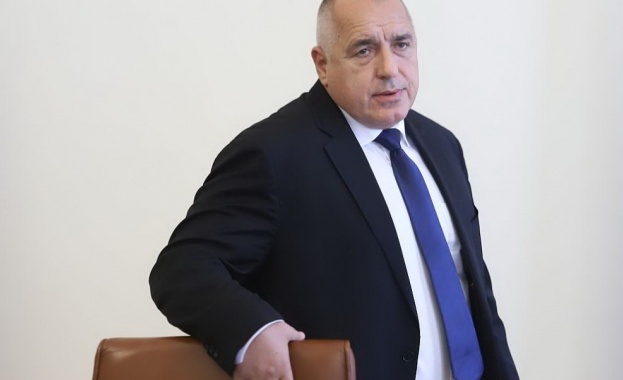 Борисов мълчи за министерски оставки, иска първо да ги обсъди с Патриотите 