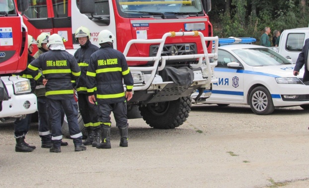 Млад мъж се самозапали в колата си на Асенова крепост
