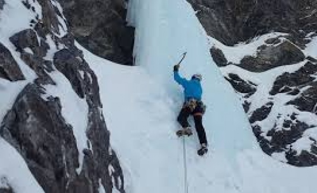 Планински спасители успяха да открият алпинист подхлъзнал се на висока