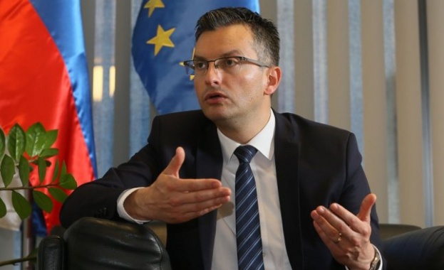 Словенският премиер подаде оставка, иска предсрочни избори