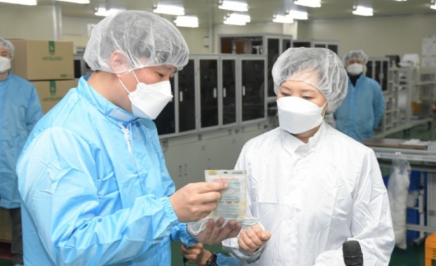 Русия се присъединява към Китай в разработването на ваксина за коронавирусна