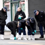 Пет деца и възрастен са ранени при стрелба във Великобритания