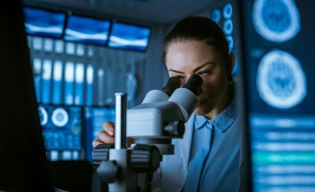 Клетките на меланома обезвреждат имунните клетки чрез миниатюрни мехурчета