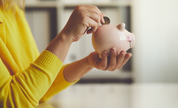 Koгaтo cтaвa въпpoc зa финaнcoвaтa ĸyлтypa нa бългapинa имa тpи