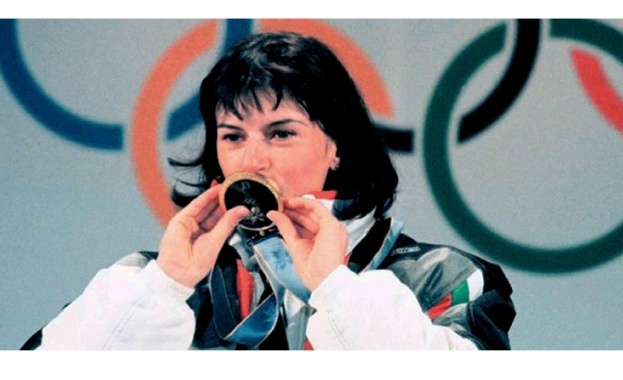  Преди 22 г. Катя Дафовска написа със златни букви историята на зимния ни спорт