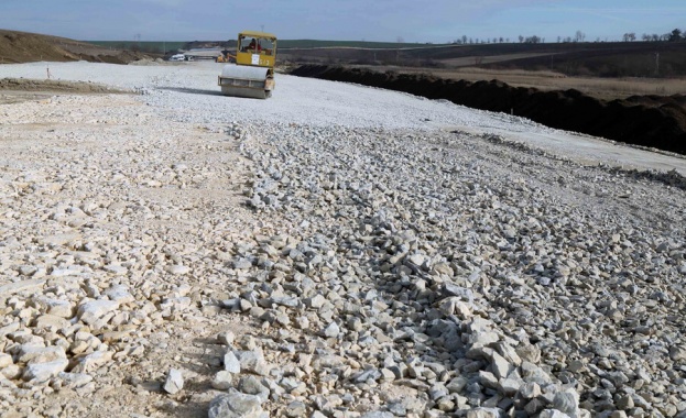 В началото на 2022 година магистрала Хемус ще стигне до