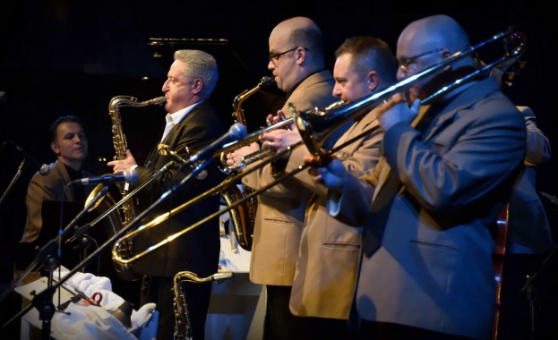 Пускат допълнителна дата за шоуто на легендата Ray Gelato в София 