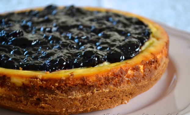 Родени на 12 юли