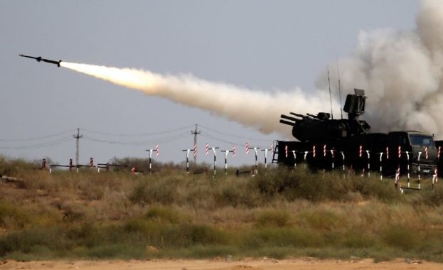 Руски самолет със ЗРК “Панцир” прелетя над България за Сърбия