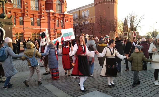 "Московска Масленица"с български кукери в центъра на Москва