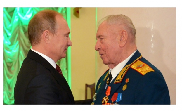 Почина последният маршал на Съветския съюз
