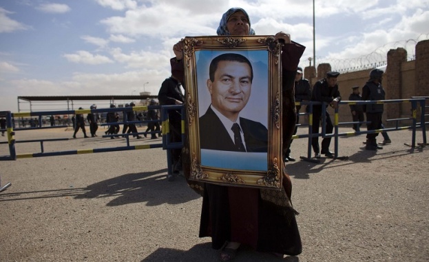  Почина бившият египетски президент Хосни Мубарак
