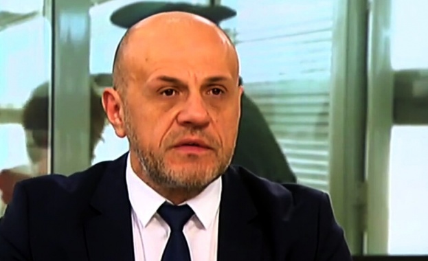  Томислав Дончев за статията на „Ел Периодико”: Това е стара манджа