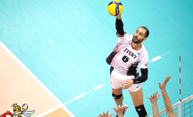 Българската водеща звезда във волейбола Матей Казийски украси успешната си