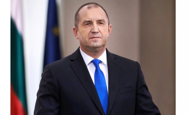 Честита Баба Марта Нека тази стара българска традиция донесе здраве