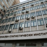НСИ: Над 2000 лв. е била средната работна заплата за април