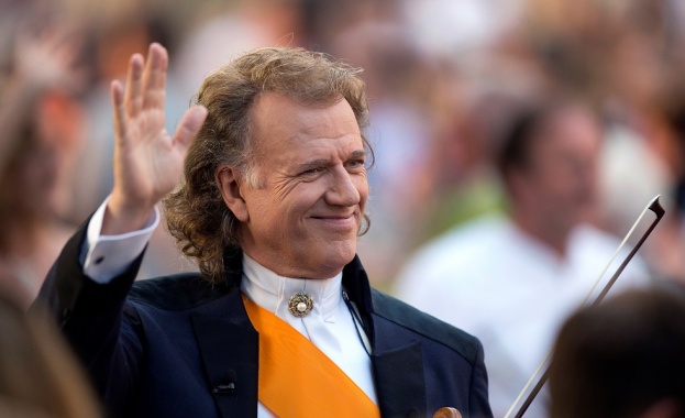 Андре Рийо холандският Крал на валса който направи класическата музика