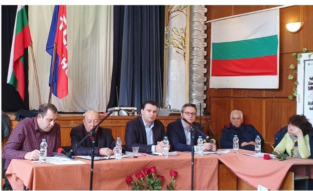 Бъдещето на БСП зависи от изборите и решенията които всеки