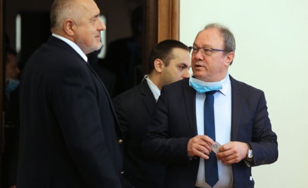 България губи десетки милиони левове заради коронавируса всеки ден потреблението