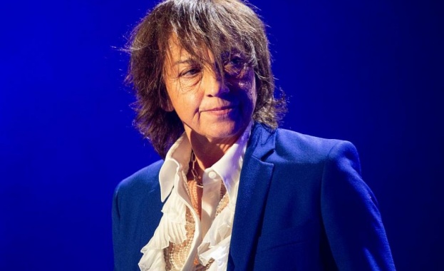 Известната италианска рокпевица Джана Нанини заяви че ще изнесе достъпен