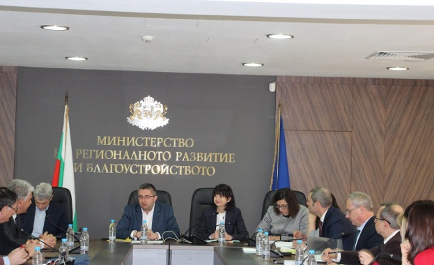 Министерството на регионалното развитие и благоустройството ще финансира извършването на