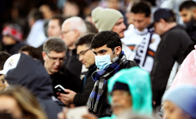 Всички мачове от испанската Ла Лига са отменени поне за