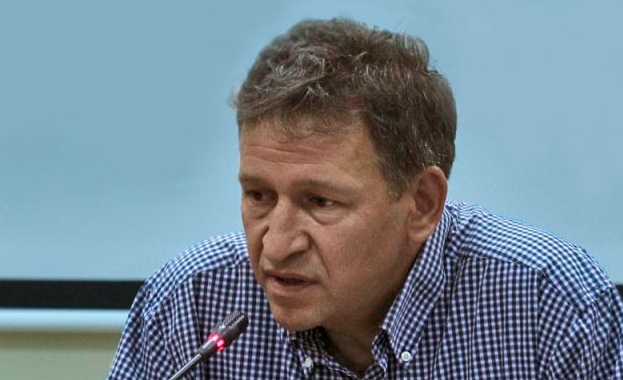 Д-р Стойчо Кацаров: СРЗИ наруши закона, като отмени първата карантина на премиера 