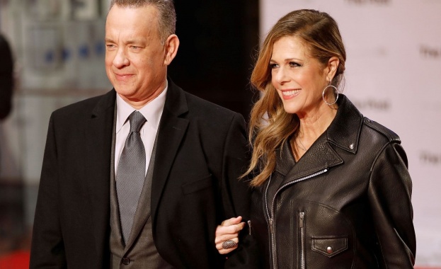 Американският актьор Том Ханкс съобщи в Туитър че той и