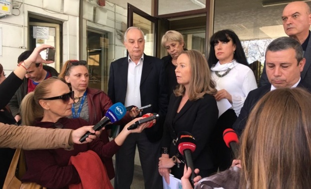 142 легла с нужните респиратори са отделени за лечение на