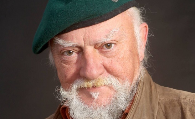 Писателят Йото Пацов публикува в личния си профил във Фейсбук