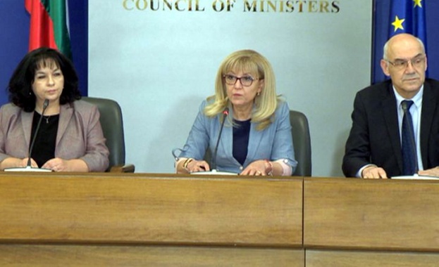 Серия от срещи през деня заради извънредната ситуация в страната