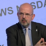 Илия Лингорски: Да не чакаме последния момент за обръщане на парите в евро