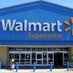 Walmart наема 150 000 служители