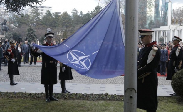 Президентът на Северна Македония Стево Пендаровски подписа инструмента за ратификация
