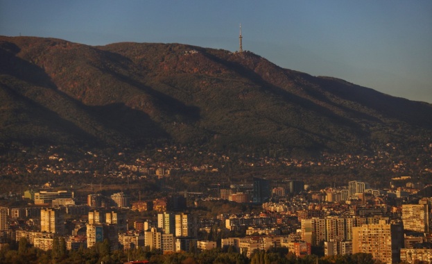 На 21 март над страната ще бъде топло и слънчево