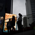 Печалби или човешки животи: да се върнат ли на работа хората?