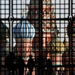 Кремъл: Обявените мерки срещу коронавируса не значат ваканция