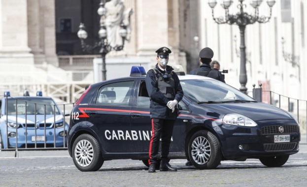 Докато Италия скърби за хилядите починали от коронавирус а оцелелите