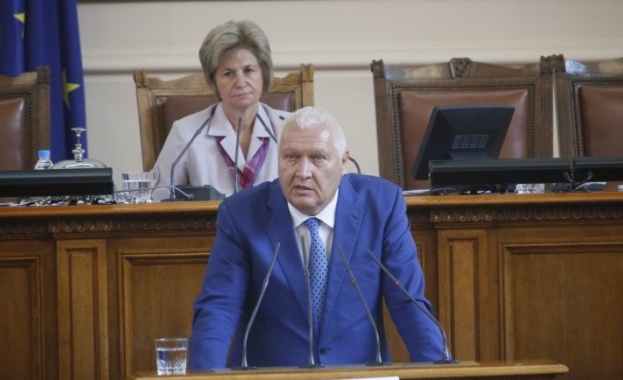Народният представител от БСП за България Васил Антонов направи поредно