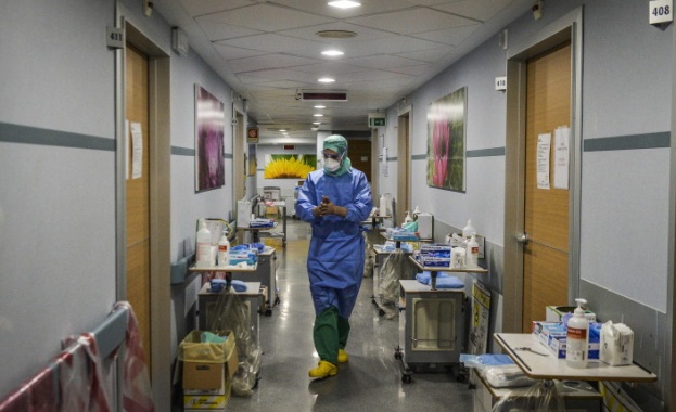 61 лекари са починали от коронавирус в Италия съобщават от